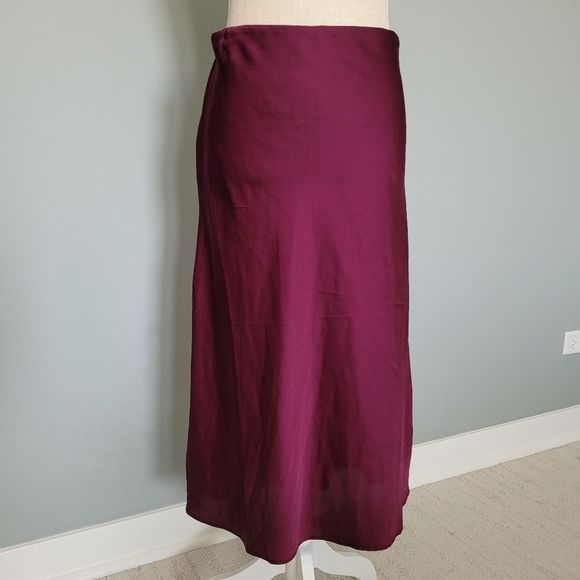 Express Dresses & Skirts - Express Factory Satin Midi Skirt